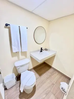 Un baño de HOTEL SALVADOR