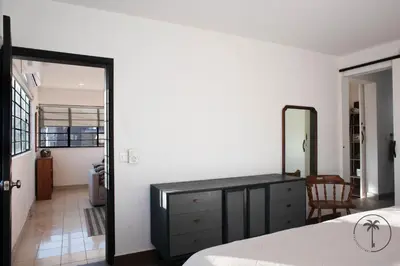 Cama o camas de una habitación en Cozy Apt. w/ Private Balcony & Great Lighting- Romanita 1