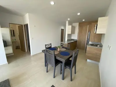 Una cocina o zona de cocina en Nuevo Departamento con Excelente Ubicación y Muy Bonita Alberca - Residencial Almarena II