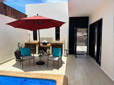 Piscina en o cerca de Casa Amor! Completely Private Home & Pool, Close Beach, Bikes