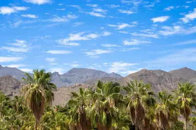 Paisaje cerca de este hotel