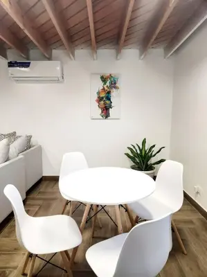 Zona de estar de * Elegante * Departamento Pitagoras 4