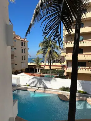 Piscina en o cerca de 2 bdrm - Sleeps 8 -Ocean front -Ocean View