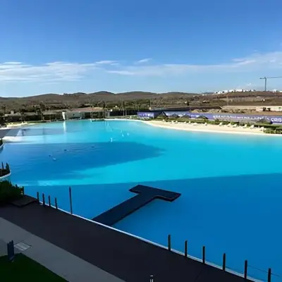 Lujo en Crystal Lagoons: Paraíso para la familia.