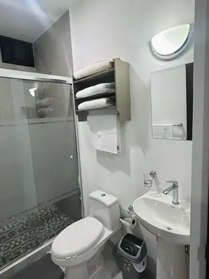 Un baño de Loft Marina Cerritos