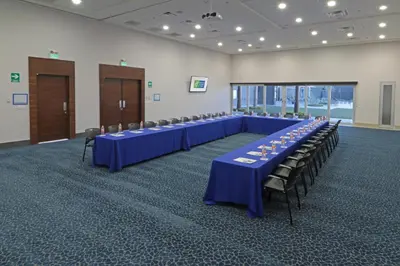 Zona business o sala de conferencias en Holiday Inn Express Hotel & Suites Hermosillo by IHG