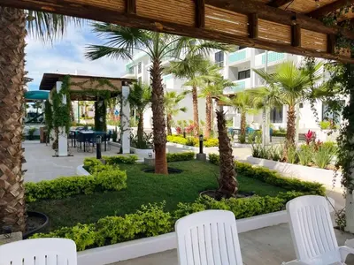 Jardín al aire libre en Depto Privado de Lujo Azul Turquesa - 2 Recamaras