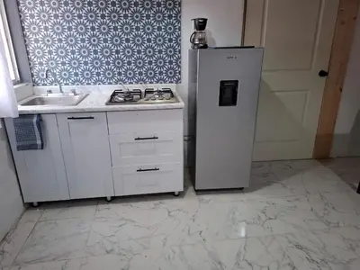 Una cocina o zona de cocina en MAJO