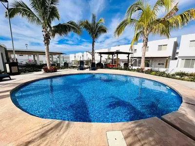 Piscina en o cerca de Preciosa Casa Almarena 1402 ideal para familias
