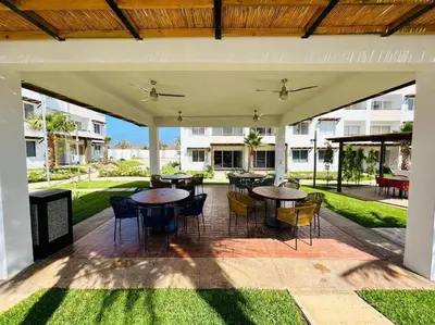 Jardín al aire libre en 5 min de playa y Mazaguas by PartnerHost