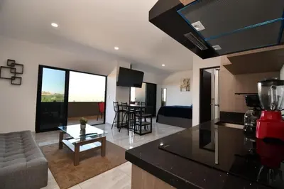 Una cocina o zona de cocina en Loft de lujo con 9 albercas y vistas al campo de golf