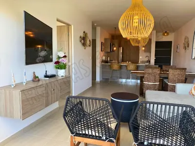 Zona de estar de Nuevo y Muy Bonito Departamento Almarena 4