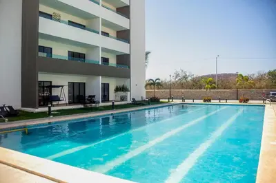 Piscina en o cerca de Marina Cerritos Loft Wave Pool and Amenities