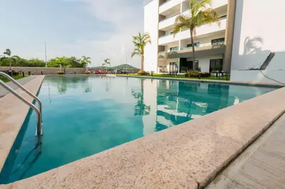Piscina en o cerca de Charming apartment 3 minutes from the beach