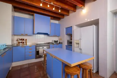 Una cocina o zona de cocina en Casa Rincón by Lumina