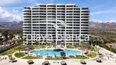 Piscina en o cerca de Playa Blanca Premier Unit 1410