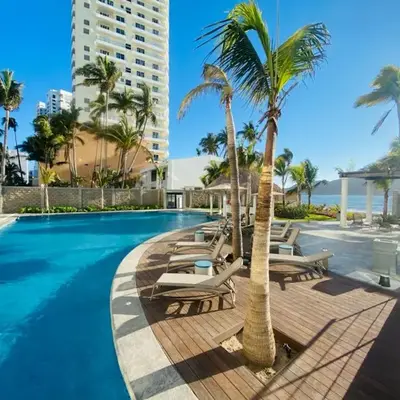 Camino Al Mar Condos & Beach