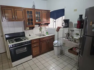 Plano de Casa completa cerca del Consulado Americano