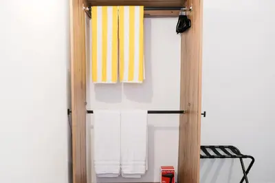 Plano de 2BR1BA Office No Car Needed