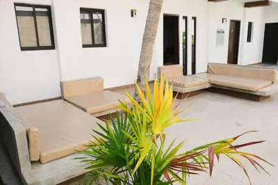 Zona de estar de Central and Comfortable 2BR1BA Work Here