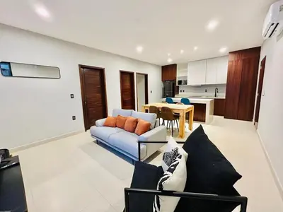 Una cocina o zona de cocina en Departamento cerca del malecón y estadio venados