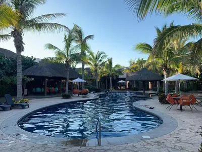 Piscina en o cerca de Casa esmeralda grand