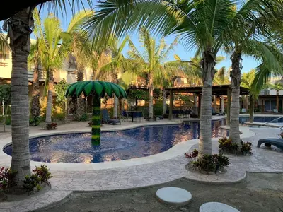Piscina en o cerca de Casa esmeralda grand
