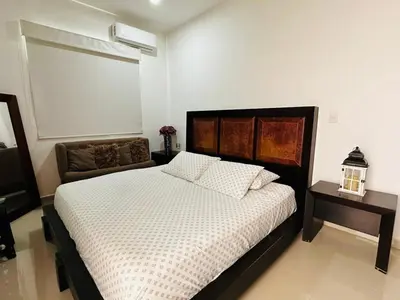 Plano de Bonito Departamento en ZONA DORADA - Torre Gaviotas - 105 C
