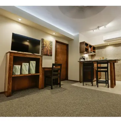 Una cocina o zona de cocina en Royal Suite Cananea