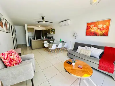 Zona de estar de Departamento cerca del mar y con vista