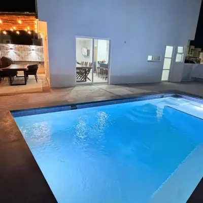 Casa con alberca privada en Almarena