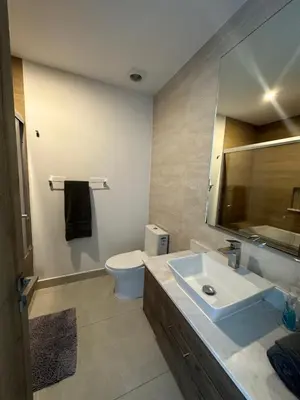 Un baño de Camino al Mar