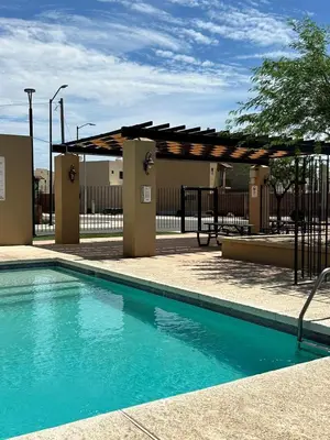 Piscina en o cerca de Stay with Arnold We are in front of the pool