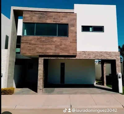 Edificio en el que se encuentra la casa o chalet