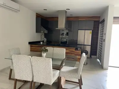 Una cocina o zona de cocina en Beautiful House