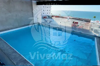 Plano de Paraíso Costero con Vista al Mar