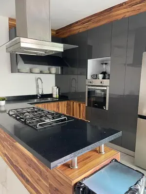 Una cocina o zona de cocina en Beautiful House