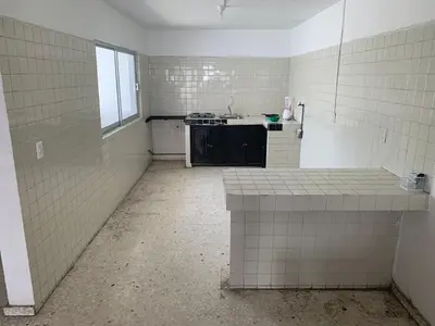 Una cocina o zona de cocina en Torre Romo Departamento 4