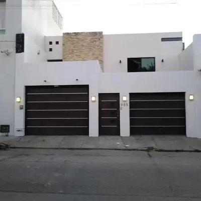 Casa Grande Céntrico cerca del Malecón