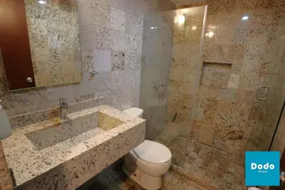 Un baño de Departamentos en Mazatlán a pie de playa