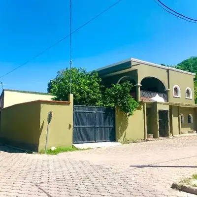 Casa Corazon de Alamos