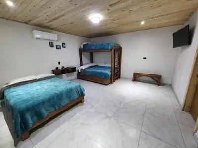 Cama o camas de una habitación en Hotel Bertis 2