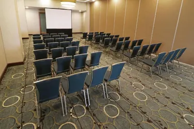 Zona business o sala de conferencias en Holiday Inn Hotel & Suites Hermosillo Aeropuerto by IHG