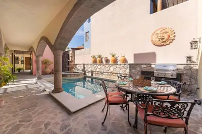 Piscina en o cerca de Casa de Piedra one bedroom