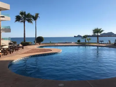 Paisaje cerca de este apartahotel