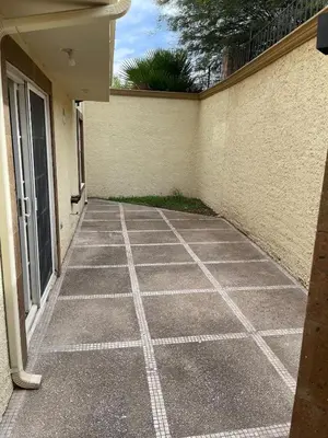 Plano de Hermosa casa entera cerca de la Presa del Rejón