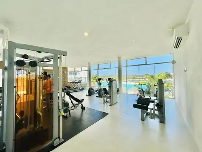 Gimnasio o instalaciones de fitness de Family apartment with great amenities - bluu 103