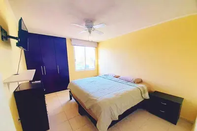 Cama o camas de una habitación en Villa Marina - Luxury Residential - 1 Min Beaches
