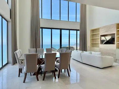 Zona de estar de Elegant Penthouse on the pier The O grand living