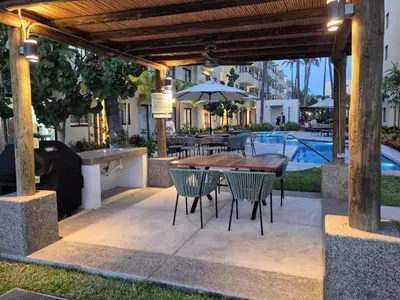 Piscina en o cerca de New Oceanfront Apartment